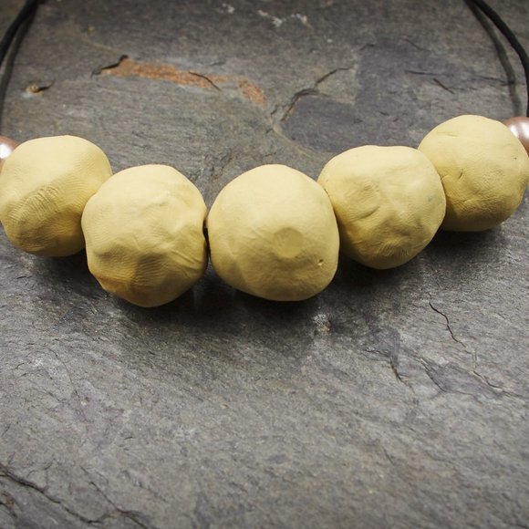 Yellow Statement Necklace with Big Round Handmade Beads - OOAK - Picture 5 of 6